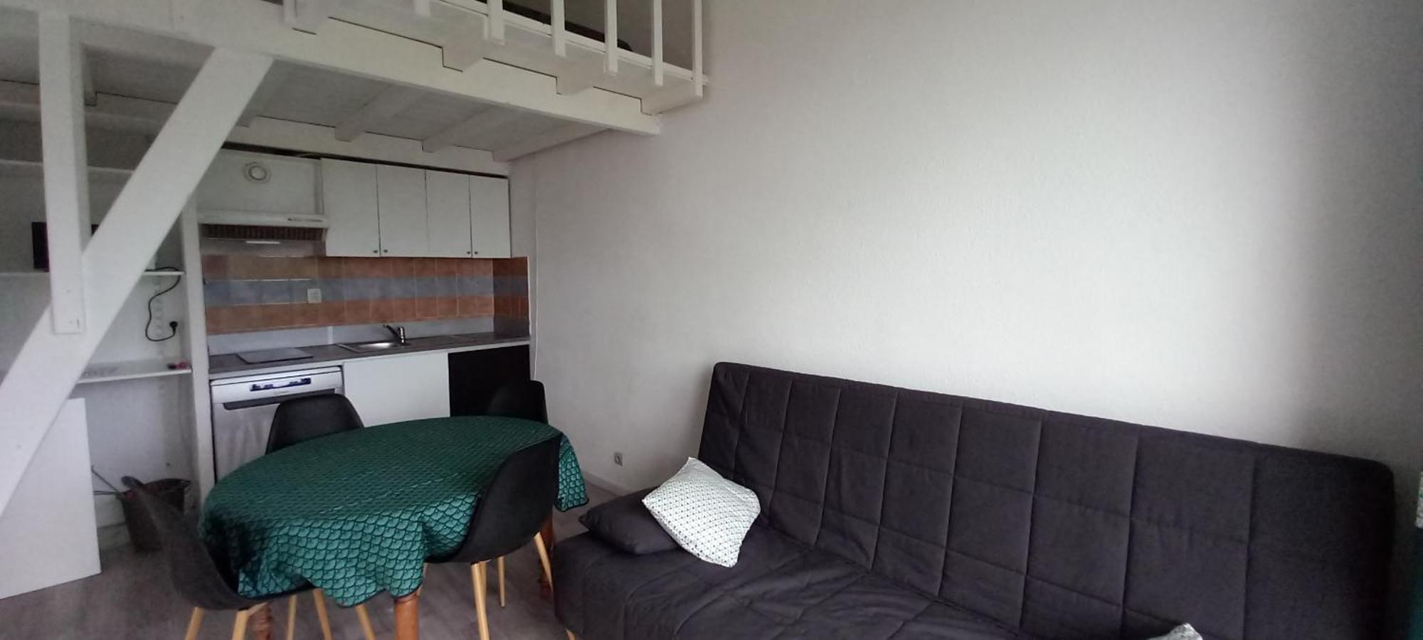 Capucine Apartment
